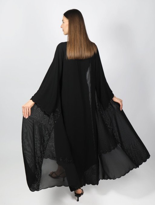 black gown sleeveless design