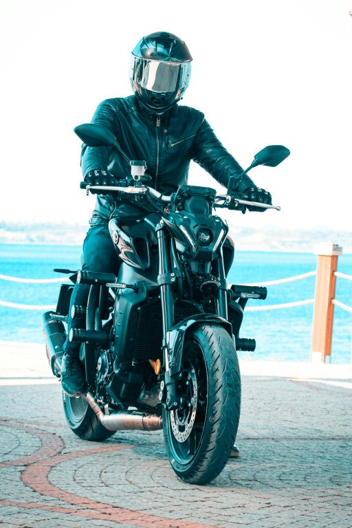 Choosing the Perfect BMW Motorcycle Jacket